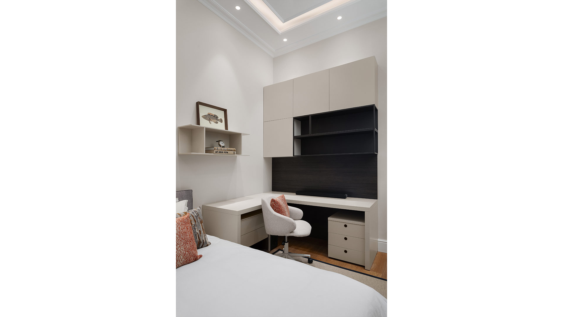 Contemporary Elegance